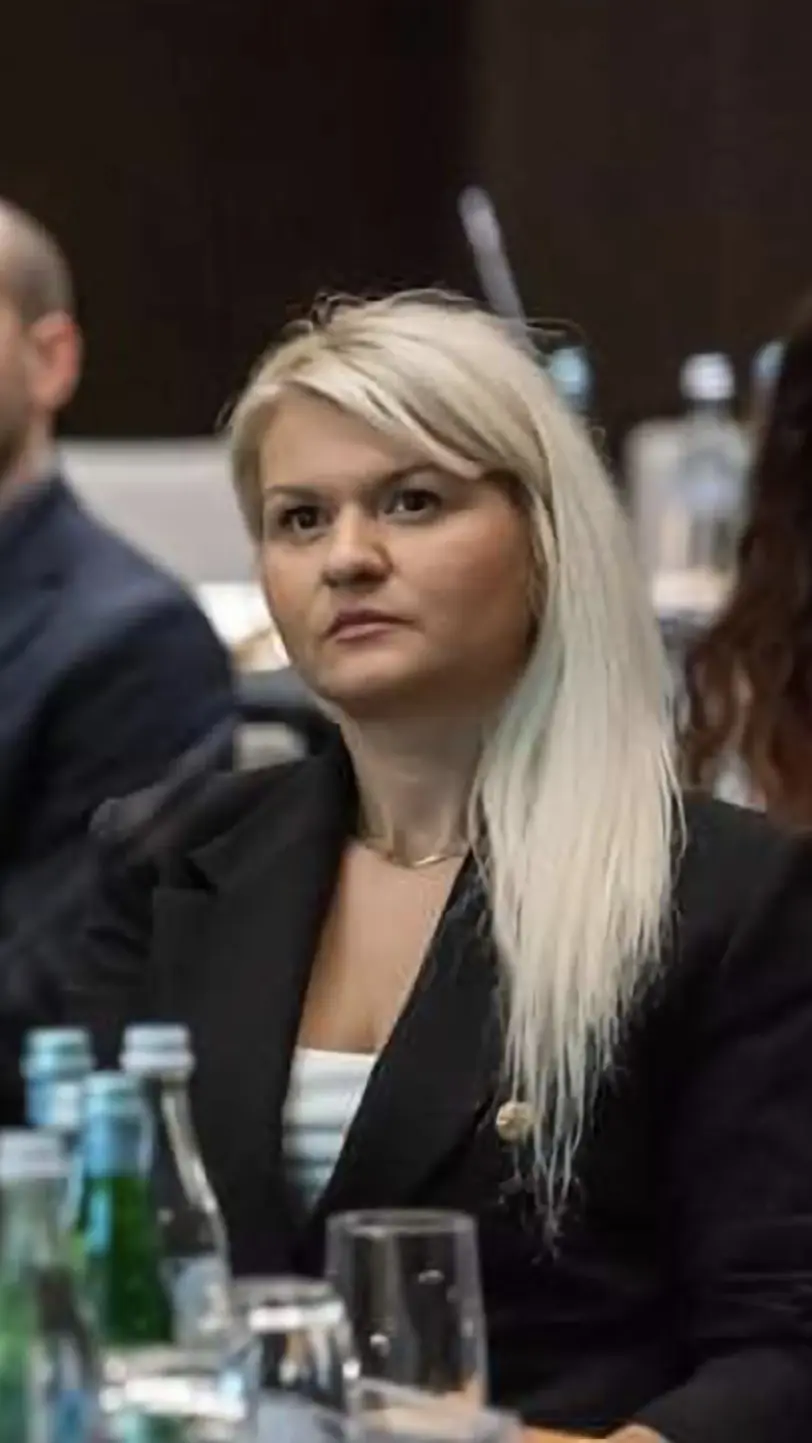 Advokati tbilisshi - პროფესიონალი ადვოკატი თბილისში სამართლებრივი კონსულტაციისთვის